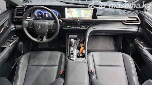 Toyota Crown XVI (S230) 2.5hyb CVT 4WD