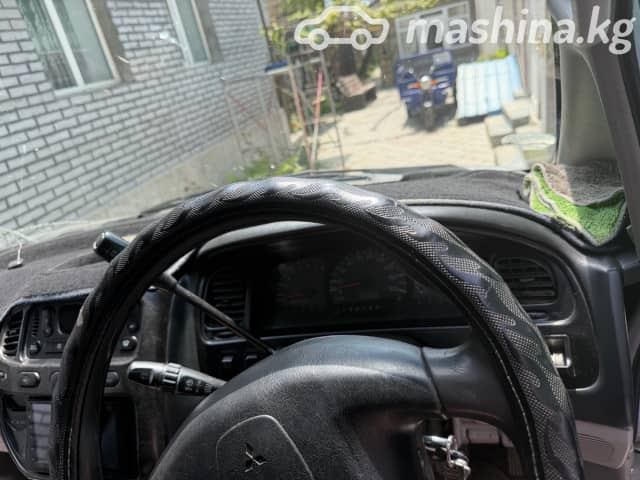 Mitsubishi Delica IV 3.0 AT 4WD