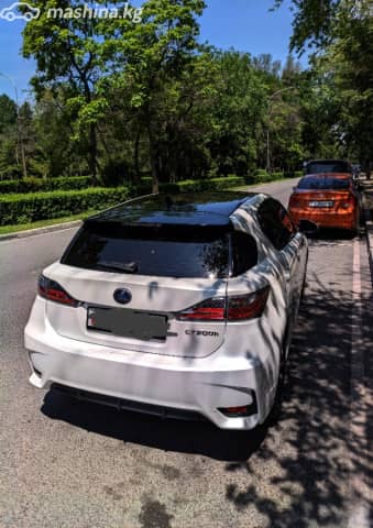 Lexus CT I Рестайлинг 200h 1.8hyb CVT
