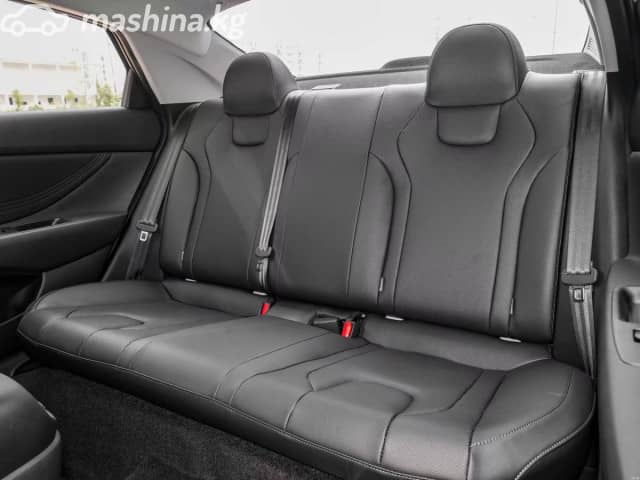 Hyundai Elantra VII (CN7) Рестайлинг 1.6hyb AMT