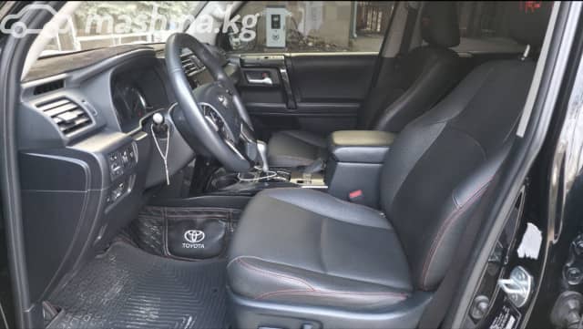 Toyota 4Runner V Рестайлинг 4.0 AT 4WD