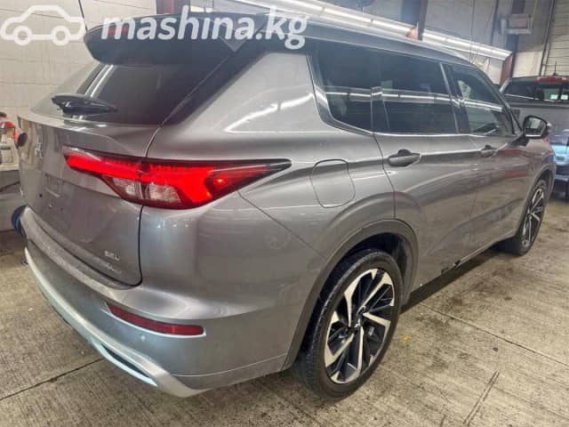Mitsubishi Outlander IV 2.5 CVT 4WD