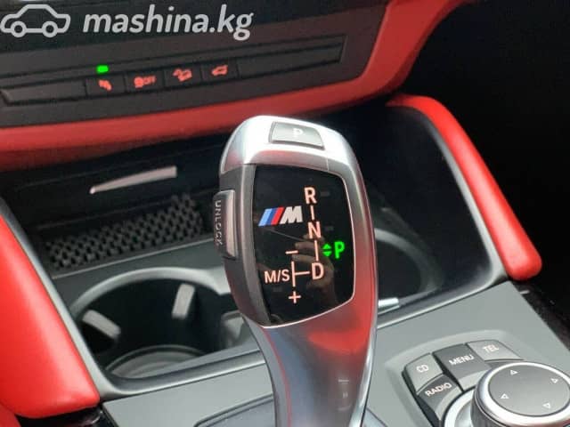 BMW X6 M I (E71) 4.4 AT 4WD