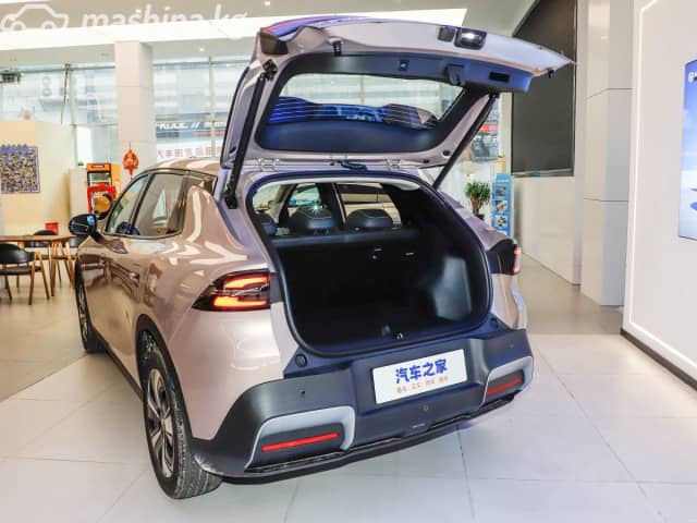 Changan Qiyuan Q05 1.5hyb CVT