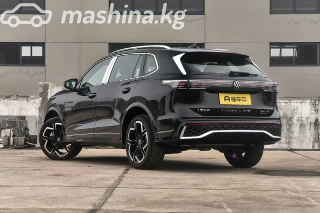 Volkswagen Tiguan III (China Market) 2.0 AMT 4WD