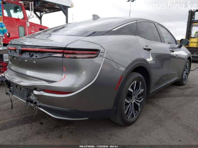 Toyota Crown XVI (S230) 2.5hyb CVT 4WD
