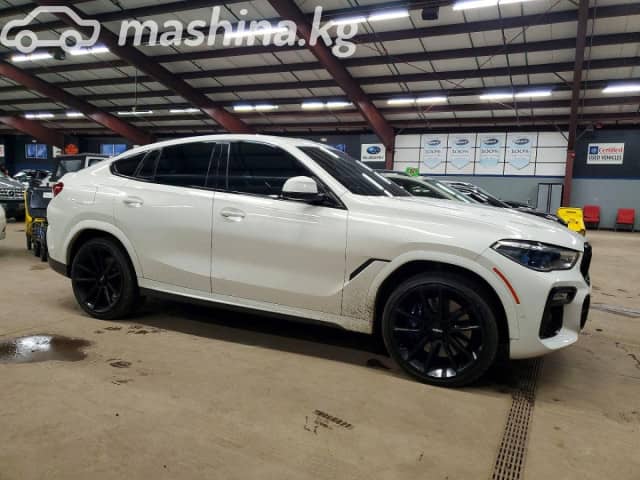 BMW X6 III (G06) M50i 4.4 AT 4WD