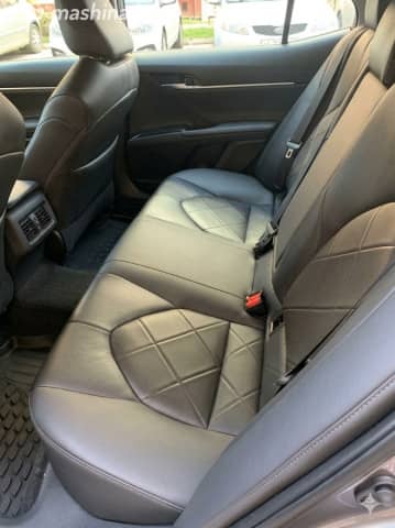 Toyota Camry VIII (XV70) US Market 2.5 AT