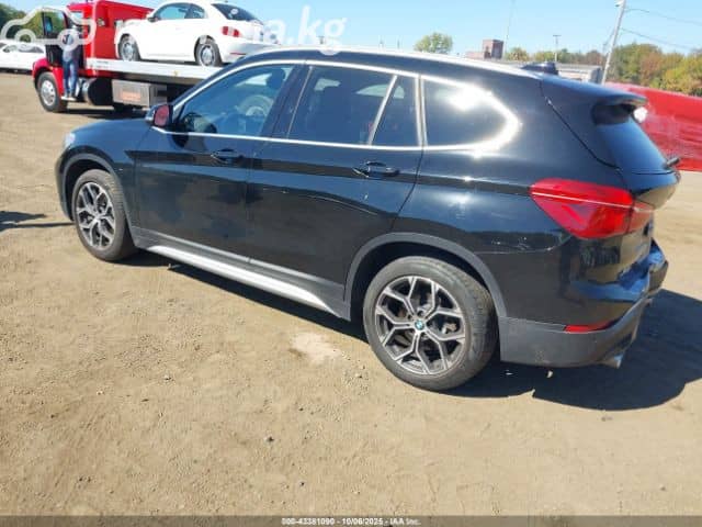 BMW X1 II (F48) Рестайлинг 28i xDrive 2.0 AT 4WD
