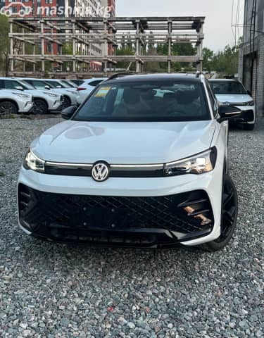 Volkswagen Tiguan III 1.5 AMT