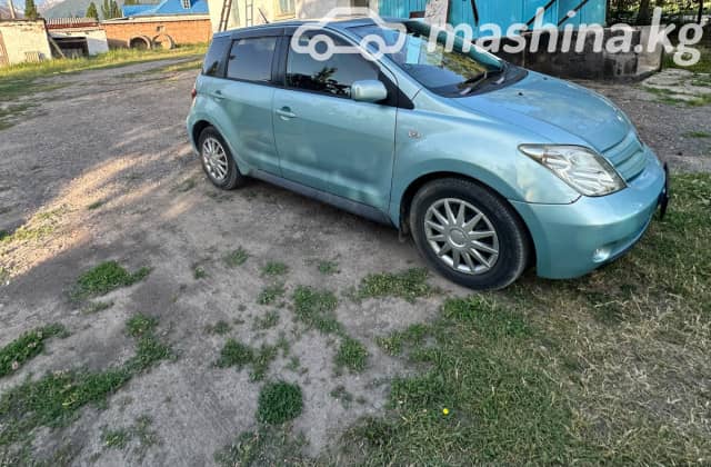 Toyota Ist I 1.3 AT
