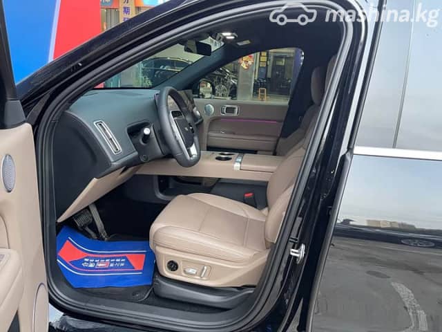 LiXiang L6 1.5hyb AT 4WD