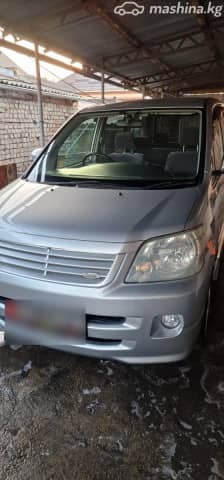 Toyota Noah I (R60) 2.0 AT 4WD