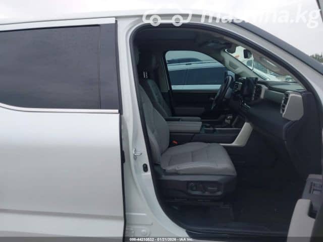 Toyota Tundra III CrewMax 3.5 AT 4WD