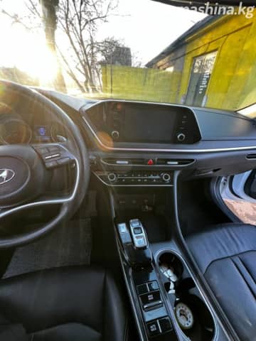 Hyundai Sonata VIII (DN8) LPi 2.0 AT