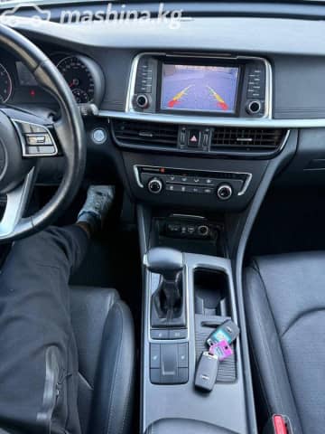 Kia K5 II 2.0 AT