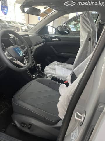 Volkswagen Tharu XR 330 TSI 2.0 AMT 4WD