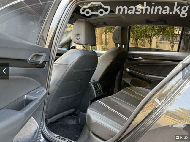 Volkswagen Golf VIII 1.4 AT