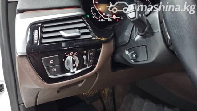 BMW 5 серии VII (G30/G31) 530i xDrive 2.0 AT 4WD