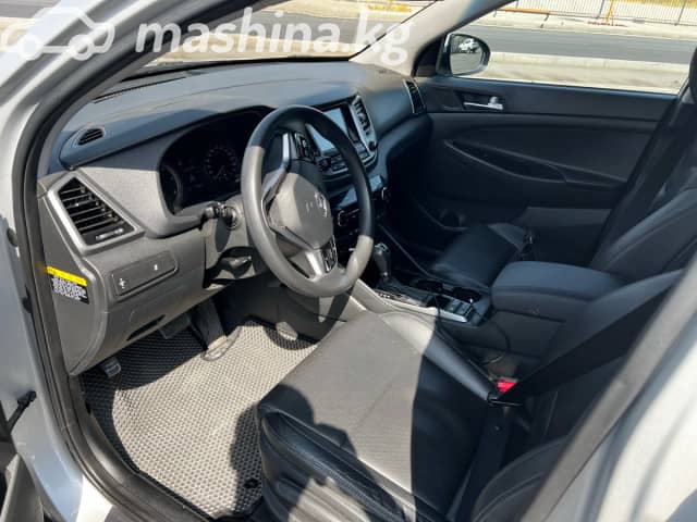 Hyundai Tucson III 2.0d AT