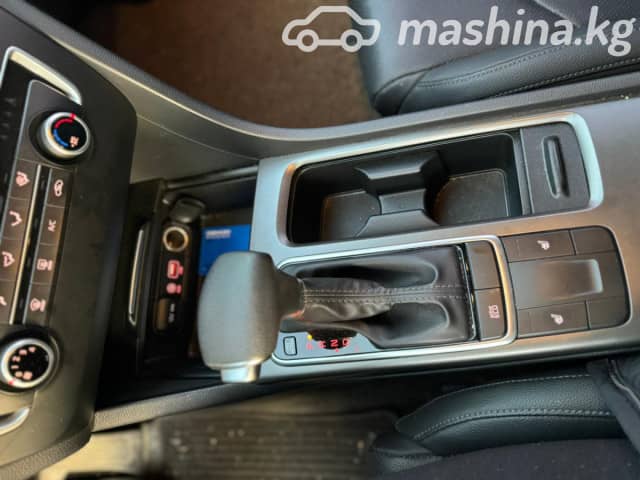 Kia K5 II 2.0 AT