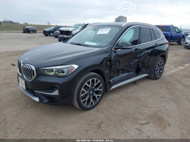 BMW X1 II (F48) Рестайлинг 28i xDrive 2.0 AT 4WD