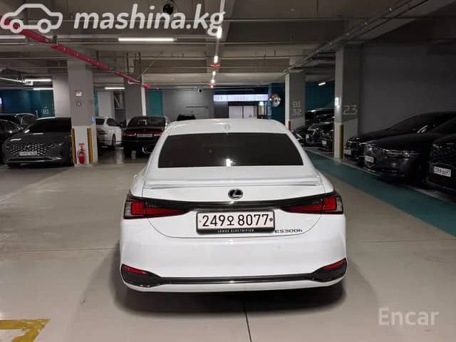 Lexus ES VII Рестайлинг 300h 2.5hyb CVT