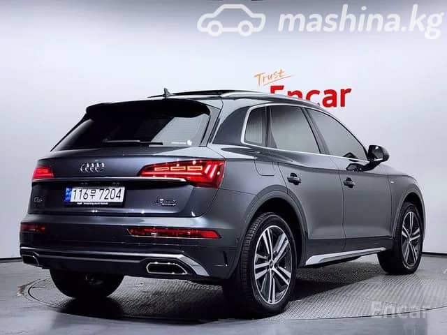 Audi Q5 II (FY) Рестайлинг 40 TDI 2.0d AMT 4WD