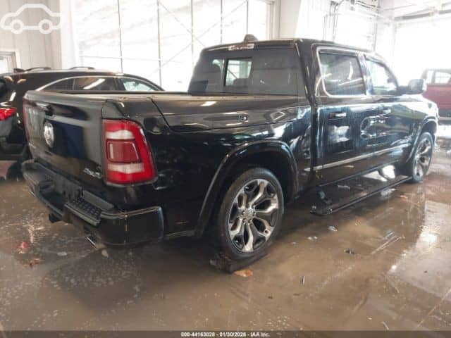 RAM 1500 V Crew Cab 3.0d AT 4WD