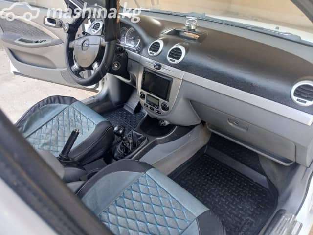 Chevrolet Lacetti 1.6 MT