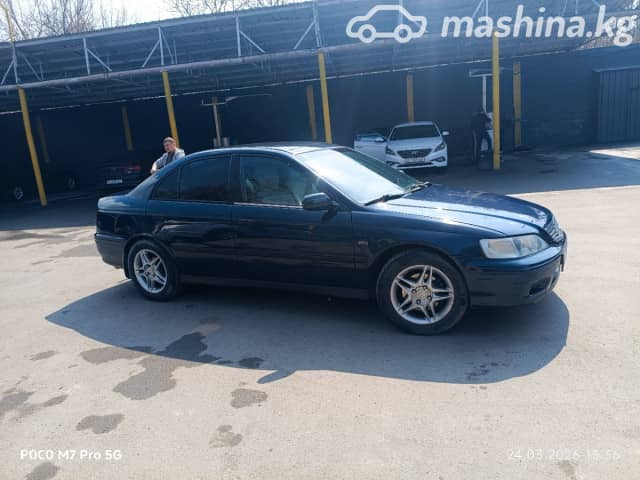 Honda Accord VI 1.9 AT