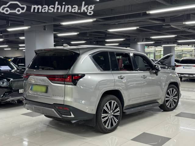 Lexus LX IV 700h 3.5hyb AT 4WD