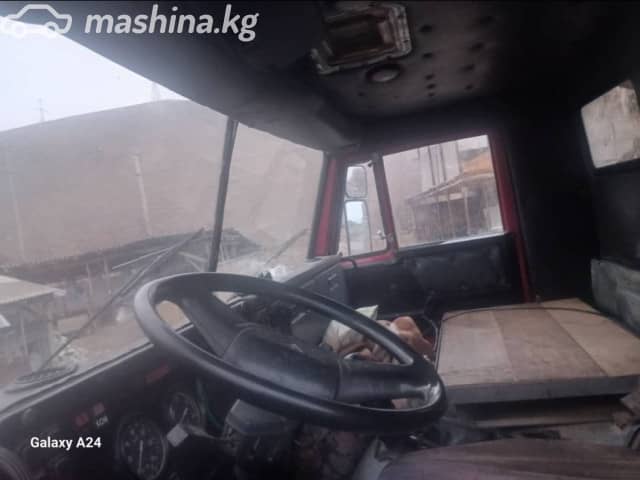 КамАЗ 6511