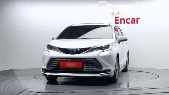 Toyota Sienna IV 2.5hyb AT 4WD