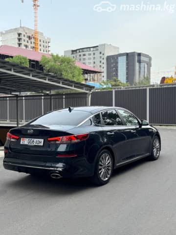 Kia K5 II 2.0 AT