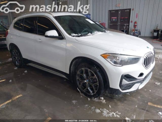 BMW X1 II (F48) Рестайлинг 28i xDrive 2.0 AT 4WD