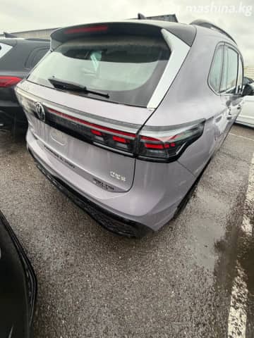 Volkswagen Tiguan III (China Market) 2.0 AMT 4WD