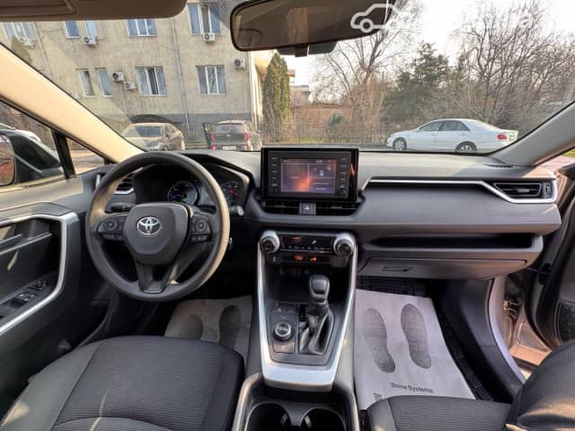 Toyota RAV4 V (XA50) 2.5hyb AT 4WD