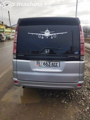 Honda Stepwgn II Рестайлинг 2.0 AT