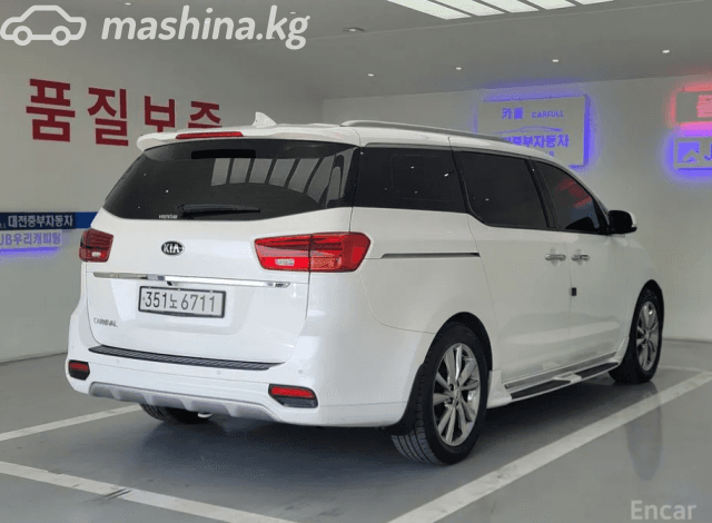 Kia Carnival III 2.2d AT