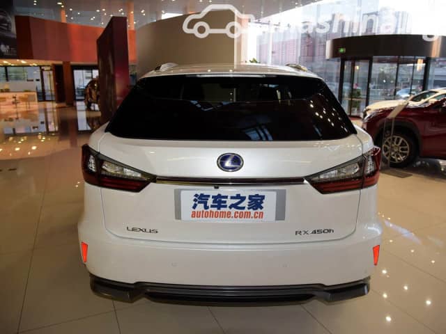 Lexus RX V 550 3.4 AT 4WD