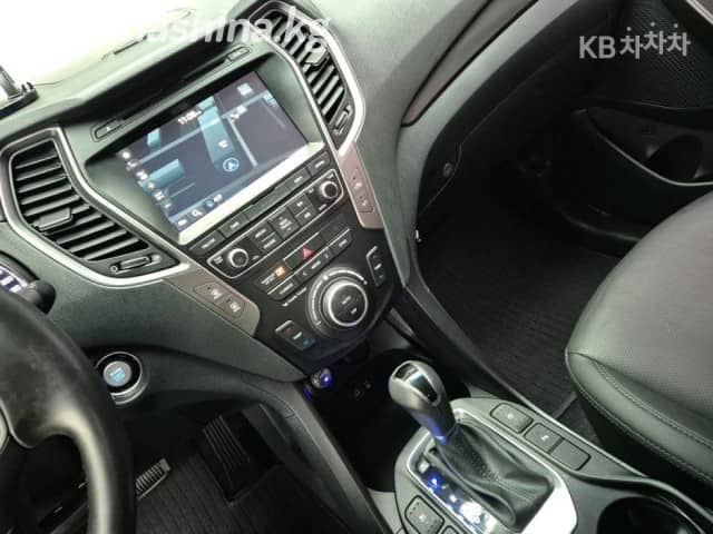 Kia Sportage IV Рестайлинг 2.0 MPI AT