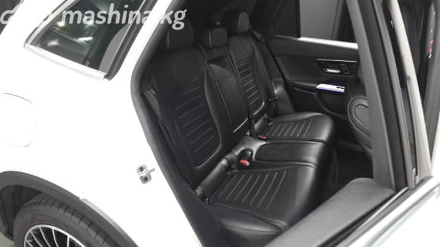 Mercedes-Benz GLC II (X254) 300 2.0 AT 4WD