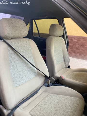 Daewoo Nexia I 1.5 MT