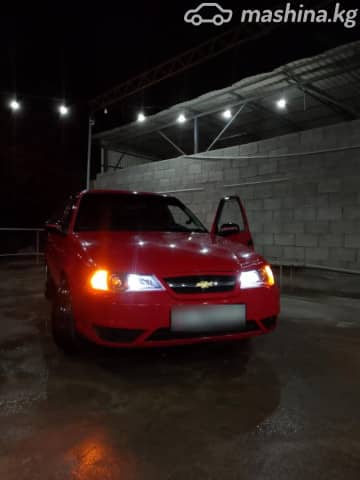 Daewoo Nexia I Рестайлинг 1.5 MT