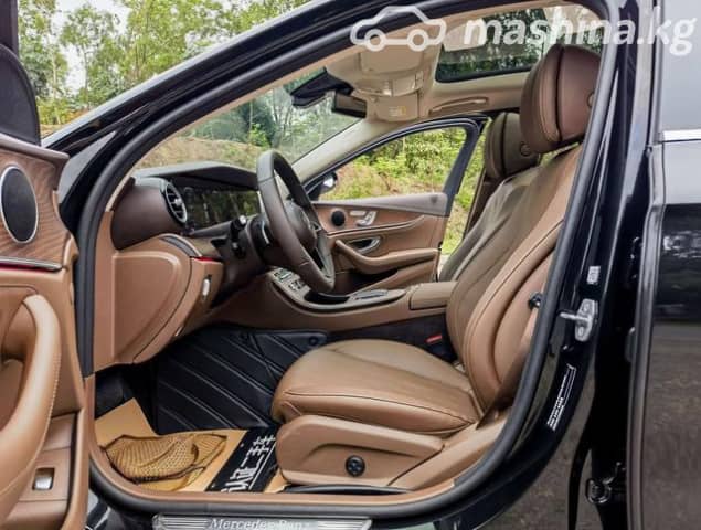 Mercedes-Benz E-Класс V (W213, S213, C238) Рестайлинг 300 L 2.0 AT