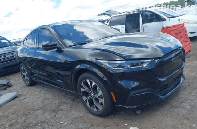 Ford Mustang Mach-E I 98 kWh Electro AT
