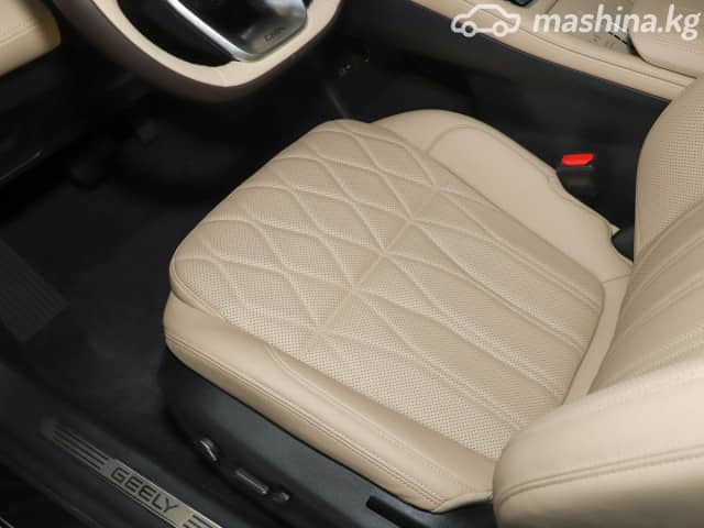 Geely Monjaro I Рестайлинг 2.0 AT