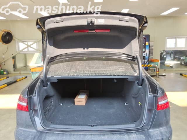Audi A6 V (C8) 40 TDI 2.0d AMT