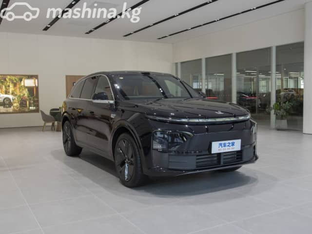 LiXiang L6 1.5hyb AT 4WD